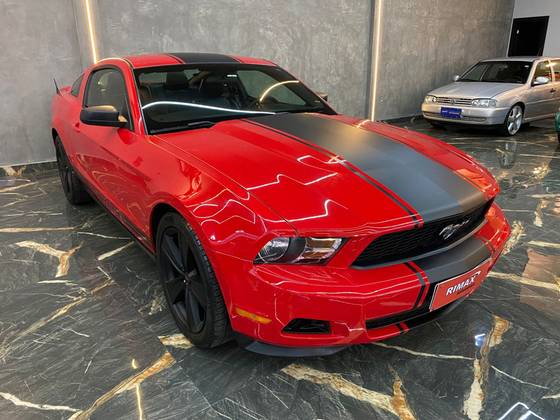 FORD MUSTANG 5.0 GT V8 GASOLINA 2P AUTOMÁTICO FORD MUSTANG 5.0 GT V8 GASOLINA 2P AUTOMÁTICO